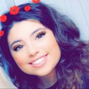 Meet your Posher, Samantha